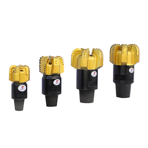 9,7' vrt&aacute;k na olej s n&aacute;stavcem proti bahnu